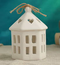 Фигура с подсветкой 7х7х10см см Домик с сердечками 10631724