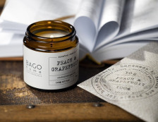 Свеча ароматическая Персик и грейпфрут BAGO HOME