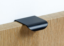 Ручка торцевая RT110BL 16мм черная мат