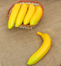 Муляж Банан 20 см желтый 415406
