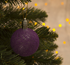 Украшение новогоднее световое Елочный шар 6см фиолетовый