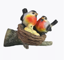 Фигура Гнездо с снегирями навесная 18х10,5х14,5см