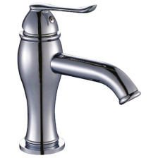 Смеситель для раковины однорычажный GPD TAURO MLВ150 хром