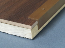 Порог АЛ-169 угол 1,0 м медь 23х23 мм