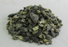 Крошка змеевика бирюзовая (4-7см)