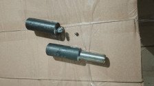Петля гаражная ф32 цилиндр с масленкой