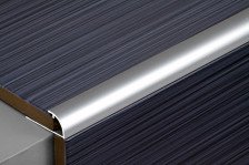 Профиль алюминиевый ПК03-9 серебро люкс (01л) 2,7м