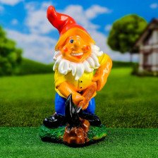 Фигура Гном с киркой 24х46см М-Д