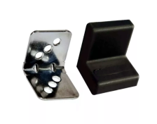 Уголок мебельный 25х25х28 с декоративной пластиковой накладкой черный