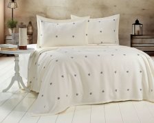 Покрывало гобелен 240х250 50х70 Love серый DO&CO