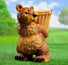 Фигура Медведь с корзиной 30х23х30см