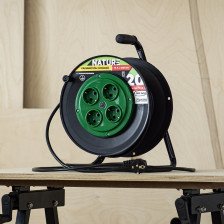 Удлинитель силовой Nature на катушке с/з 3500Вт 16А ПВС 3х1,5 4гн 20м