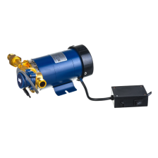 Насос повышения давления Termica TLPI-15 с гайками и кабелем