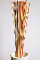 Ветки декор  ротанг 350г 70см оранжевые