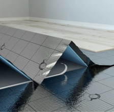 Подложка 5 мм гармошка с пароизоляцией, нахлестом и скотчем (5 кв м) синяя SOLID