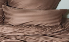 Наволочка страйп-сатин 50х70 см шоколад Mariya DeLuxe