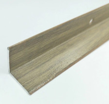 Порог Алком-М ПУ 03 внутренний угол 1,8м дуб санта 20х20 мм