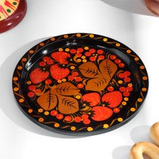 Тарелка дерев 15 см Земляничка хохлома 297990