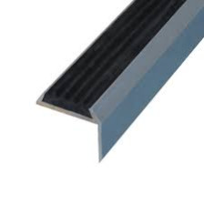 Порог АЛ-990 ступень 0,9 м 23х37,5 мм