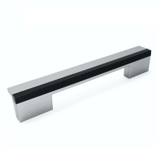 Ручка-скоба 96мм С17 металлик-дуб Венге