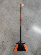 Метла веерная FINLAND 2628 алюм черенок