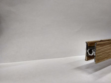 Профиль горизонтальный промежуточный дуб светлый структурный 2,95м