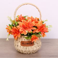 Цветочная композиция Весенняя мелодия 13х26см корзинка с оранжевыми цветами 951-540