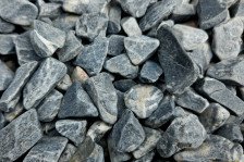 Галька доломитовая черная (2-4 см)