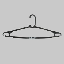 Плечики 390мм пластмасс В-106