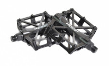 Педали 00-170831 алюм H32 широкие литые с шипами резьба 1/2" 92×95×15мм 388 г черные HORST NEW