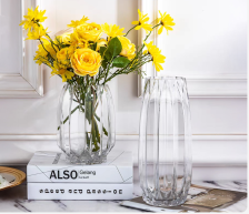 Ваза стеклянная 9,5х12х28 см прозрачный
