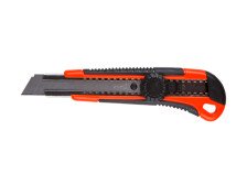 Нож 18мм STARTUL PROFI ST0932