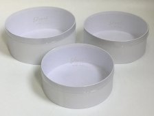 Коробка для цветов круглая с крышкой 24х9,7 см белый