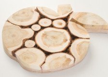 Подставка под горячее из можжевельника Яблоко 20х18 см ЛБ