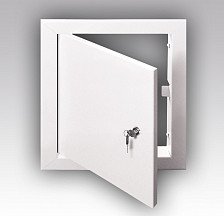 Дверца с замком 550х650 металлическя