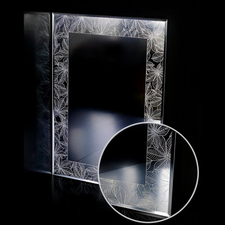 Зеркало 518х730 №46813 с перфорированным серебряным узором