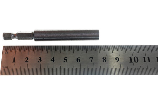 Адаптер для бит магнитный с кольцом цельнометаллический 73мм FIT 57617