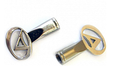 Колпачки для ниппеля 8-37500501 спорт. алюминиевый  с логотипом серебро AUTHOR